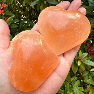 Venta al por mayor de cristales/piedras naturales talladas en forma de corazón para atracción de riqueza, piedra decorativa, mineral de piedra cruda triturada. - Product Image 2