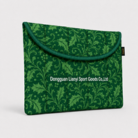Housse d'ordinateur portable rembourrée douce avec logo personnalisé, pochette matelassée en polyester pour ordinateur portable, sacoche pour ordinateur pour cadeaux de bureau, fabrication OEM