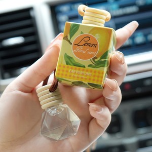 Ambientadores de Coche Portátiles Ligeros de Vidrio de Lingmeng Factory, Evaporación Natural, Aroma Duradero, Eliminación de Olores - Product Image 3