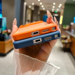 Nueva Funda Magnética Mate con Patrón de Ondas de Agua para Samsung S26 Ultra Plus con Película Protectora HD a Prueba de Golpes - Product Image 4