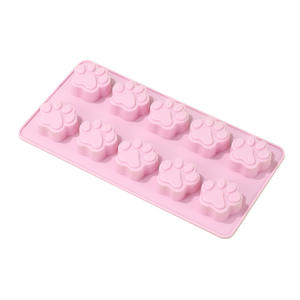 Moule à pattes de chiot en silicone alimentaire antiadhésif, écologique, pour Noël, idéal pour la cuisson, le chocolat, les bonbons, la gelée et les créations culinaires festives - Product Image 4
