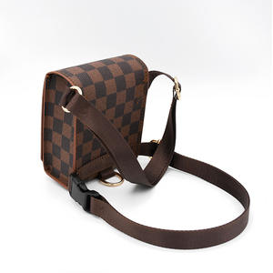 Özel lüks yumuşak deri köpek Poop çanta tutucu seti ile koşum ve tasma ayarlanabilir geri dönüşümlü su geçirmez küçük büyük Pet yaka - Product Image 4