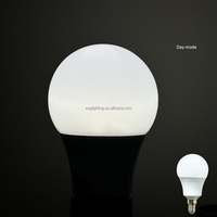 Changement de 3 couleurs 7W A19 E26/E27/E14 4000K Full Spectrum Aluminium SMD LED Ampoule AC Usage domestique