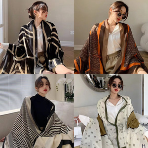 Nouvelle écharpe longue en soie de Style coréen pour femmes printemps été serviette de plage châle climatisé coton lin sensation rayé soleil - Product Image 2