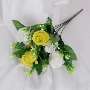 SAISON <span class=keywords><strong>Pas</strong></span> <span class=keywords><strong>Cher</strong></span> Prix 27CM Rose Bush Soie Artificielle Mariage En Gros Roses Artificielles Rose Chaud Roses Fleurs - Product Image 2