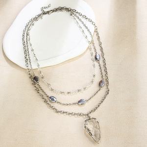 قلادة زهرة أنيقة من <span class=keywords><strong>JH</strong></span> بثلاث طبقات من سلسلة سبيكة فضية مع قلادة زجاجية، مجوهرات عصرية بالجملة - Product Image 6