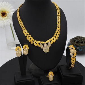 <span class=keywords><strong>Set</strong></span> di Gioielli da Sposa di Lusso in Lega di Rame Placcato Oro per Donne di <span class=keywords><strong>Dubai</strong></span>, Include Collana, Orecchini e Bracciale, Regalo per Matrimoni e Feste - Product Image 5