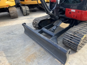 Mini-excavatrice Kubota KX057-4 d'occasion en stock, origine Japon, 5,5 tonnes, excavatrice à queue zéro, système hydraulique d'origine en parfait état, faible usure. - Product Image 4