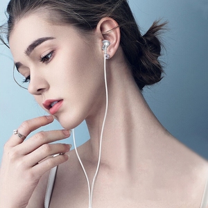 Audífonos Intrauditivos con Cable Tipo C para <span class=keywords><strong>iPhone</strong></span> Samsung 15 16 17 Pro Max S25 S24 S23 S22 con Micrófono - Product Image 1