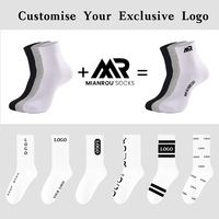 Chaussettes de football personnalisées en nylon/coton respirant antidérapantes de qualité supérieure avec grip sur le bord et le bas, hauteur genou, pour hommes