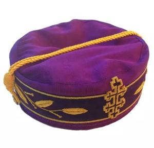 Gorro de caballero masónico con insignia, negro - Product Image 5