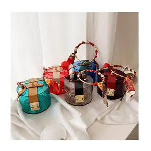 2021 Summer Fashion Acrylic Handbags Transparent MINI Tote Bags For Women Scarves Designer Hand Bag Lady Round Metal Jelly Bags