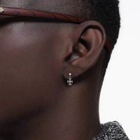 Boucles d'oreilles pendantes vintage en forme de croix, unisexe, en acier inoxydable, zircon noir, bijoux d'oreille hip-hop, vente en gros