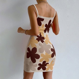 Robe décontractée en maille jacquard à imprimé floral de haute qualité, personnalisée OEM, pour femme, vente en gros - Product Image 5