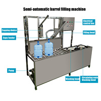 Ligne de production d'équipements de remplissage de bouteilles d'eau semi-automatique à prix abordable et très vendue
