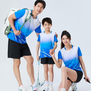 T-shirt de course personnalisé pour adultes et enfants, dégradé, séchage rapide, respirant et anti-transpiration pour le badminton, le tennis de table et le volley-ball - Product Image 4