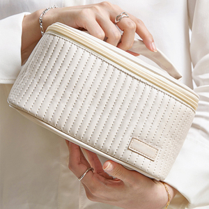 Túi Trang Điểm PU Kết Cấu Kem Thiết Kế Mới Túi Đựng Mỹ Phẩm Bánh Mì Nướng Chống Nước Túi Rửa Dung Tích Lớn Có Tay Cầm Mềm - Product Image 6