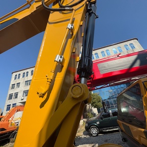 รถขุดไฮดรอลิกแบบตีนตะขาบ Caterpillar 20 ตัน รุ่น CAT320D มือสอง สภาพเหมือนใหม่ นำเข้าจากต่างประเทศ พร้อมบุ้งกี๋ขนาด 1 เมตร กำลัง 103 กิโลวัตต์ เหมาะสำหรับงานก่อสร้าง - Product Image 4