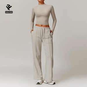 T8222 Damen Fitness-Anzug Zweiteiliges Set Damenkleidung Yoga-Set Langarm-Bluse Hemd Lose Gerade Hose Trainingsanzug-Set - Product Image 3