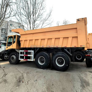 Camión Volquete de Alto Rendimiento Sinotruck Yellow River Mining King 7080 de 70T para Transporte de Mineral en Entornos Mineros Difíciles - Product Image 4