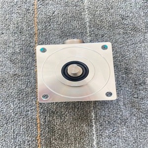 Encodeur rotatif Lika It65 Y 10bnd2crq à extrémité ronde en métal pour usage industriel - Product Image 1