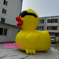 Canard gonflable géant Décoration Couleur jaune avec lunettes de soleil Modèle de dessin animé animal gonflable