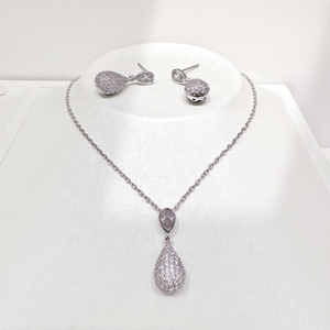Ensemble de bijoux en argent sterling 925 plaqué rhodium, design goutte d'eau, émail, zircon, pour femme, cadeau de mariage. - Product Image 2
