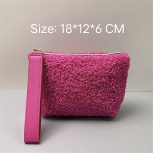Bolsas <span class=keywords><strong>de</strong></span> cosméticos <span class=keywords><strong>de</strong></span> felpa <span class=keywords><strong>de</strong></span> terciopelo rosa <span class=keywords><strong>para</strong></span> mujer con asa <span class=keywords><strong>de</strong></span> cordón <span class=keywords><strong>de</strong></span> PU Solución <span class=keywords><strong>de</strong></span> almacenamiento elegante y práctica - Product Image 6