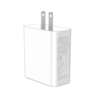 Chargeur mural rapide magnétique GaN 65W 3A3C 6 ports, protection OTP OVP, prise US EU personnalisée, compatible OEM ODM avec les ordinateurs portables