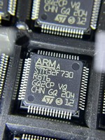 Mikrokontroler MCU STM32F730R8T6 Sirkuit Terpadu ic chip dengan harga rendah