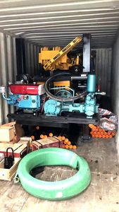 200 깊이 유압 동력 장치 디젤 최신 모델 물 우물 드릴링 장비 모든 지형 차량 핫 세일 - Product Image 6