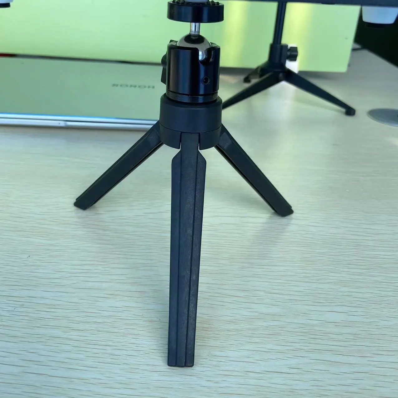 2023 Mini Flexible Smart Projektor Videokamera Telefon Stabiler Projektor Stand Stativ