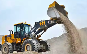 Chargeuse sur pneus neuve de 5 tonnes SYL956H5 de Chine avec fourches <span class=keywords><strong>à</strong></span> palettes et lame <span class=keywords><strong>à</strong></span> neige <span class=keywords><strong>à</strong></span> vendre - Product Image 2