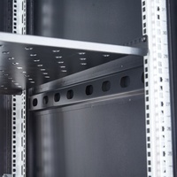 OEM ODM Armoire serveur 19 pouces 32U en acier laminé à froid 600 mm pour centre de données, rack de serveur sur pied