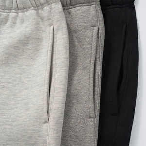 <span class=keywords><strong>Pantaloni</strong></span> da <span class=keywords><strong>Uomo</strong></span> Larghi <span class=keywords><strong>Grigi</strong></span> in Maglia Liscia a Vita Media, Spessi e Pesanti, con Caduta Morbida, per Commercio all'Ingrosso - Product Image 2