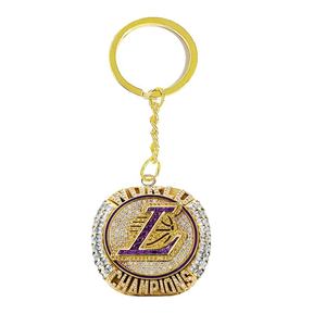 สร้อยคอแชมป์เลเกอร์สแบบยูนิเซ็กซ์ สร้อยคอแฟชั่นชุบทองรูปทรงเรขาคณิตการ์ตูน จี้เพชรซิร์คอนทองเหลือง ขายส่งเครื่องประดับแฟชั่น - Product Image 4