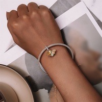 Abeille personnalisée en gros de luxe pierre de lune bracelet à bricoler soi-même breloque Animal rempli d'or 3d en argent Sterling bijoux fins pendentifs breloques