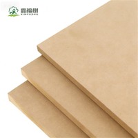 Panneau MDF brut de première qualité 1220*2440mm, panneau de fibres de bois moderne E1 non fini pour placage, peinture et usinage CNC