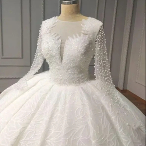S8787F 2024 Cheap <b>A</b>-<b>Line</b> Neck Long-Sleeved Bride's Standard Size Floor-Length Chapel Train Lace Floral <b>Pattern</b> Polyester/Cotton - Product Image 1
