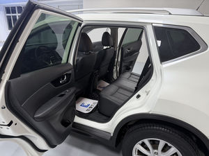 <span class=keywords><strong>Nissan</strong></span> <span class=keywords><strong>Qashqai</strong></span> d'occasion, modèle <span class=keywords><strong>2019</strong></span>, 2.0L CVT, SmartLink Comfort Edition, 2 roues motrices - Product Image 4