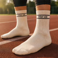 Chaussettes de sport en tissu éponge de qualité pour hommes, mi-cushion, douces, épaisses, avec logo brodé, respirantes, motif décontracté, pour la course à pied