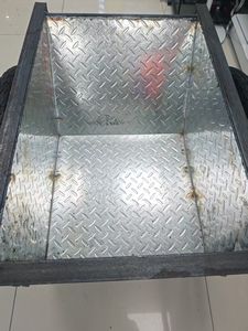 Chariot à main en métal résistant à la rouille, chariot rabattable pour le transport de marchandises dans les jardins et les fermes - Product Image 6