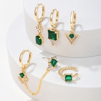 Dina 2026 Nouveauté Vente en Gros – Ensemble de Boucles d'Oreilles Pendantes Créoles Vert Émeraude avec Piercing, Bijoux Minimalistes Délicats en Or pour Femme