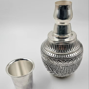 Botella de Agua de Plata Pura 925 con Cristal, Botella de Agua India Hecha a Mano para Uso Diario, Propósito de Pooja, Artículo de Regalo de Lujo - Product Image 3