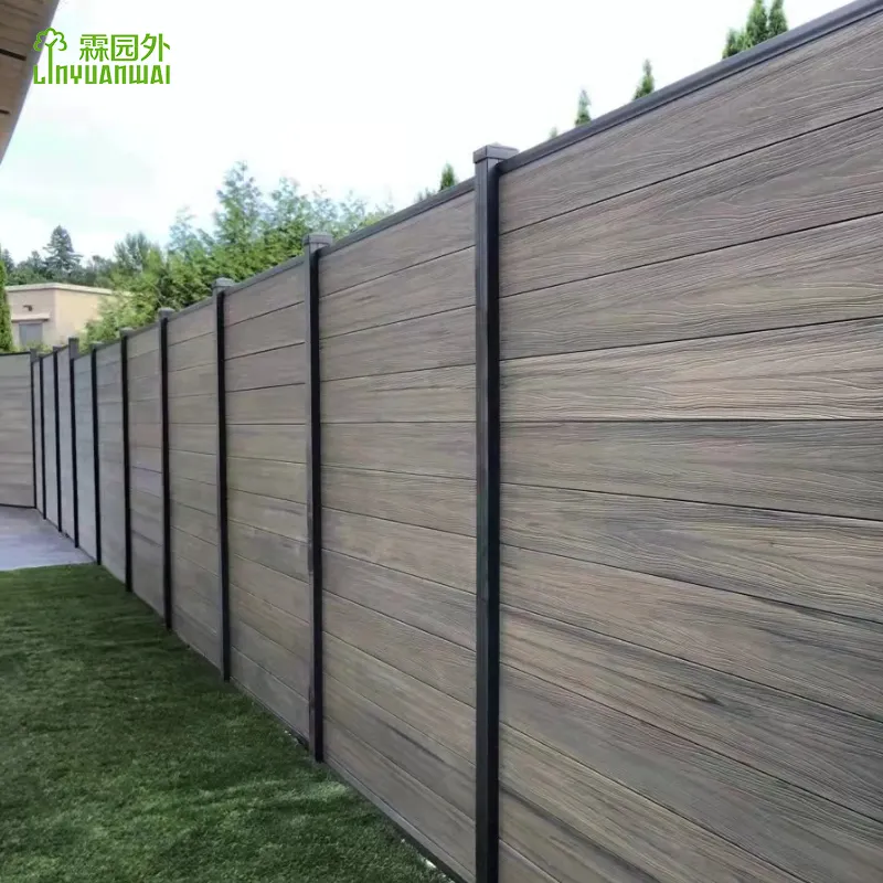 Linyuanwai OEM Panneaux de clôture extérieurs en bois plastique écologiques Clôture en wpc