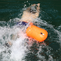 Piscine bouée de sauvetage sac à dos sac de bouée de natation flottant en eau libre bouée de natation gonflable pour un entraînement et une course en toute sécurité
