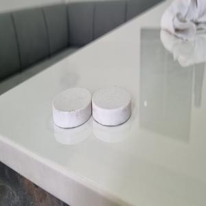 Minéraux non métalliques de poudre de feldspath sodique riche en alcali de qualité supérieure pour les industries de la céramique et des carreaux de verre - Product Image 1