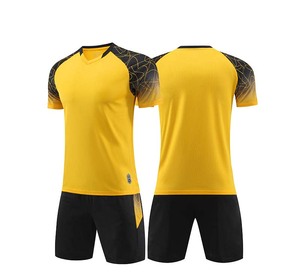 Vêtements de sport, survêtement de football par sublimation, maillot de football personnalisé pour hommes, maillot de football et de soccer imprimé, fabriqué en Chine - Product Image 5