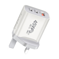 Multiple Plug 45W Type-c + Usb-A Travel Charger 3 Port PD 45W Fast Charging Adapter 2 C 1 a Multi Port Fast Charger Wall Charger