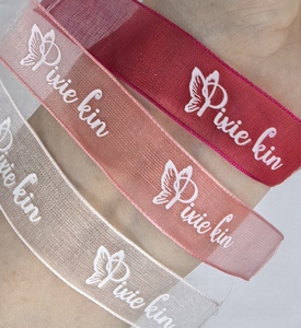 Etichette in Organza Stampate Personalizzate con Logo, Basso MOQ - Stampa Nitida, Alta Resistenza del Colore, Adatte per Abiti, Gonne, Camicette e Abbigliamento - Product Image 5